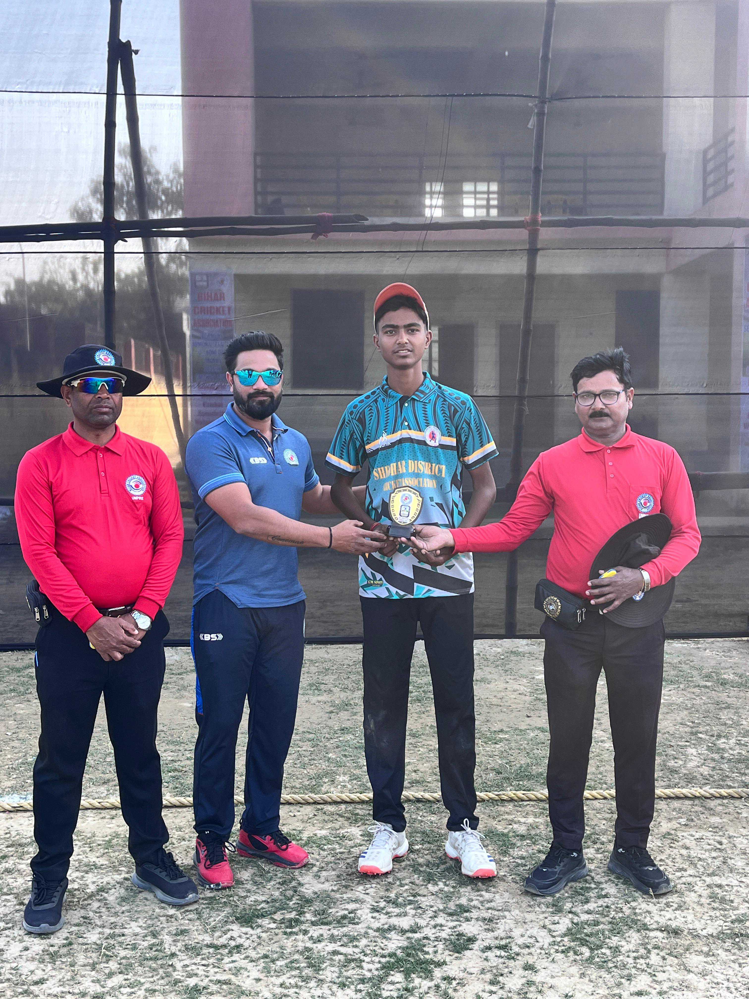 SHEOHAR; रोमांचक मुकाबले में मुजफ्फरपुर ने शिवहर को 2 विकेट से हाराया।