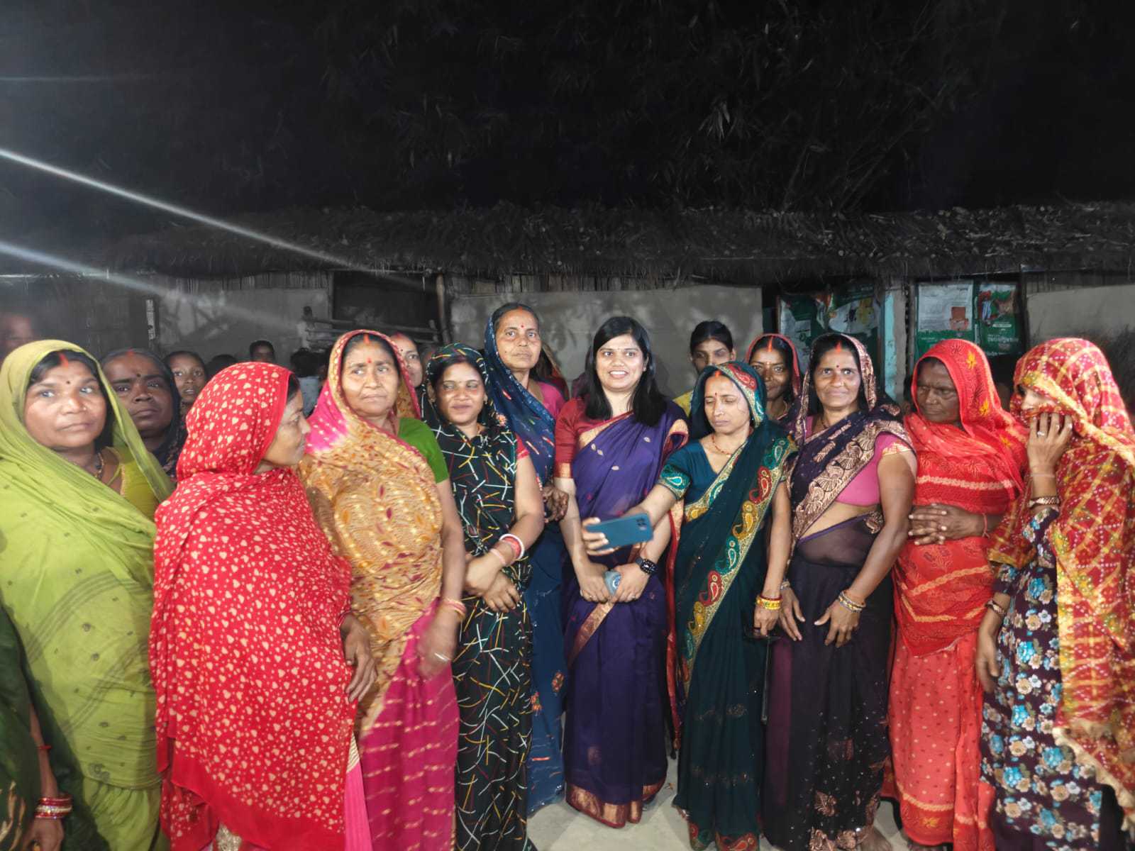 SHEOHAR*डीएम की उपस्थिति में सुंदरपुर जीविका महिला कृषक उत्पादक समूह का गठन*