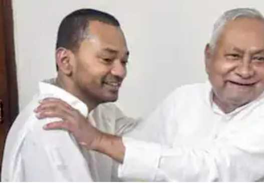 निशांत कुमार बनेंगे डिप्टी CM? नीतीश कुमार के करीबी विजय कुमार चौधरी ने साफ की तस्वीर