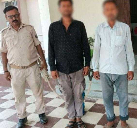SHEOHAR.हत्या के प्रयास करने के मामले में पुलिस  दो सगे भाई को  किया गिरफ्तार*