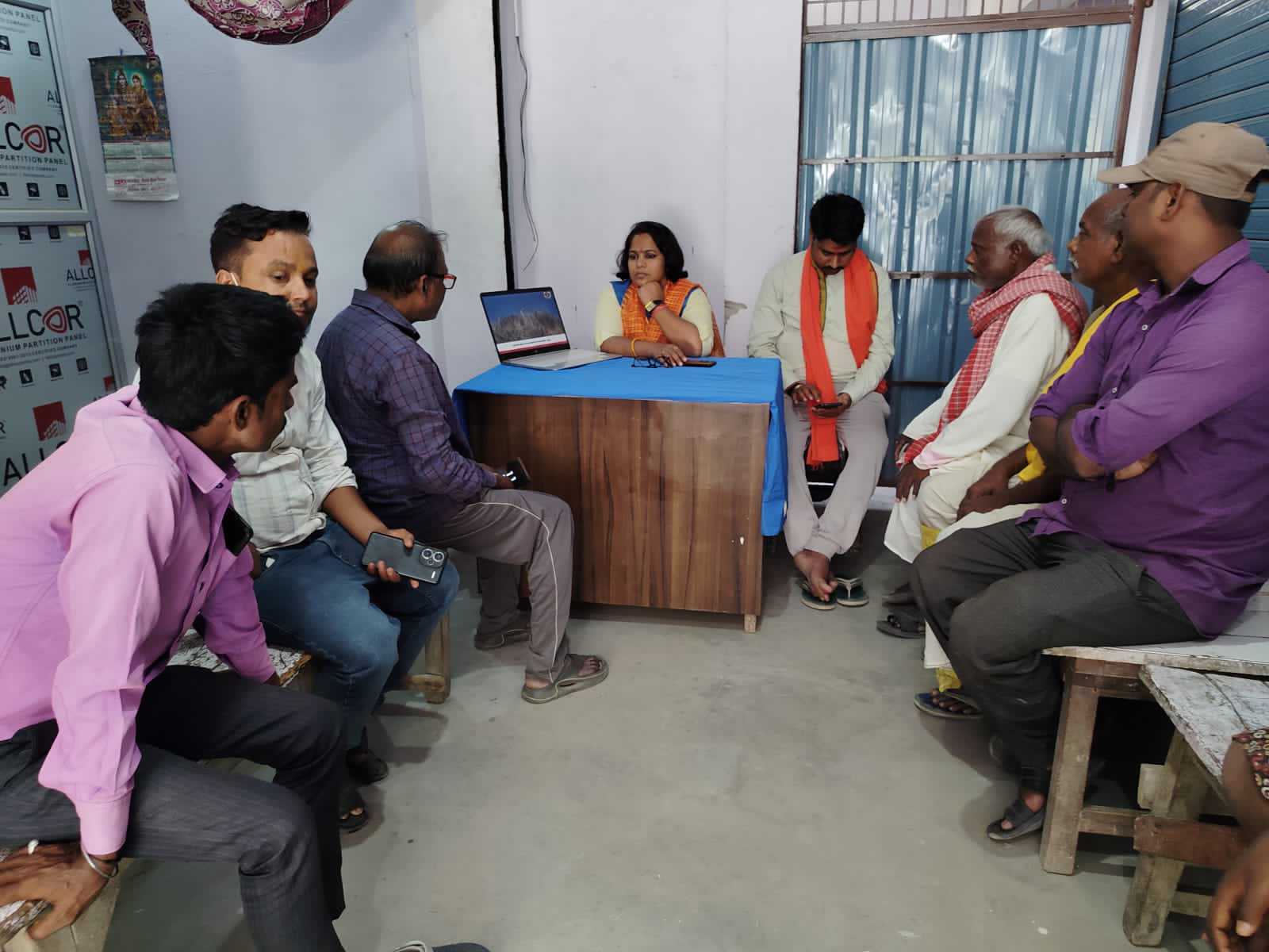 SHEOHAR.पीएम  के मन की बात का 133वें एपिसोड को लोगों को सुनाया*